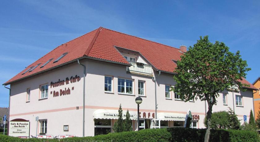 Pension Am Deich Kroslin Exterior photo